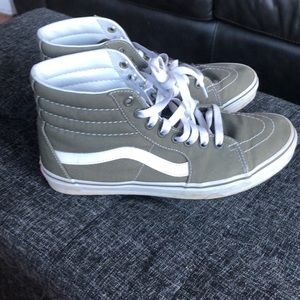🎈FLASH SALE🎈Sk8-Hi Vans High Tops